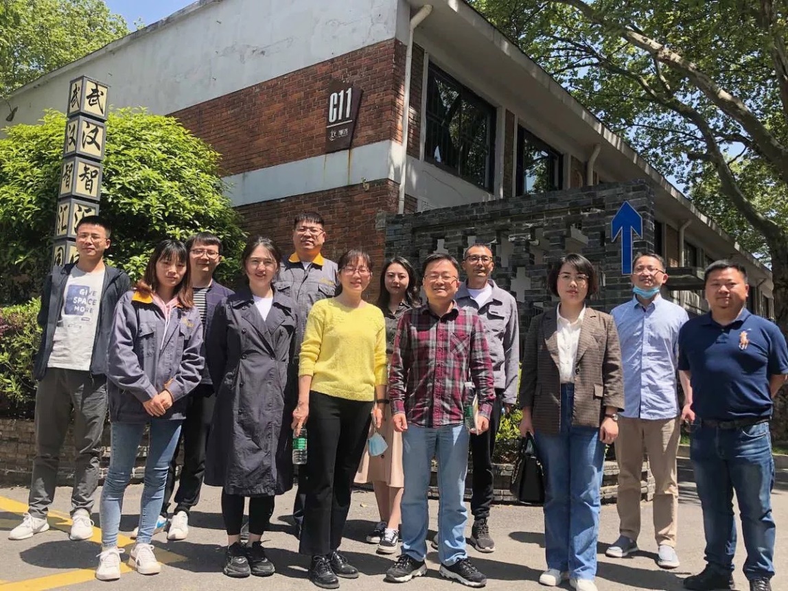 说明: http://www.cjit.edu.cn/__local/7/37/2C/58148DA8BEB6E82D36D1FCF019F_2F2F132B_89D6E.jpg